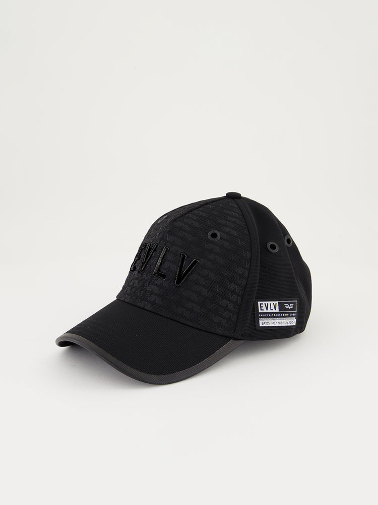 DELTA TRIPLE BLACK CAP