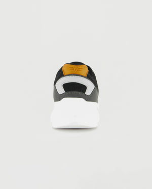 Chuncky Sneaker.Orange Accents.