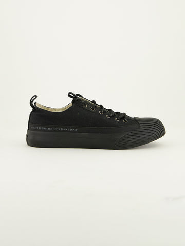 Canvas Low Top Sneaker