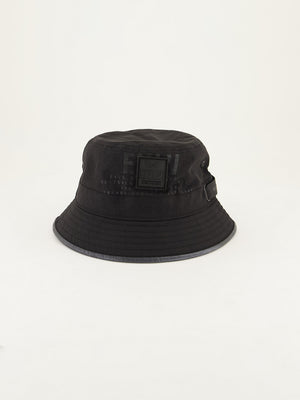 
            
                Load image into Gallery viewer, ELSWOOD BUCKET HAT
            
        